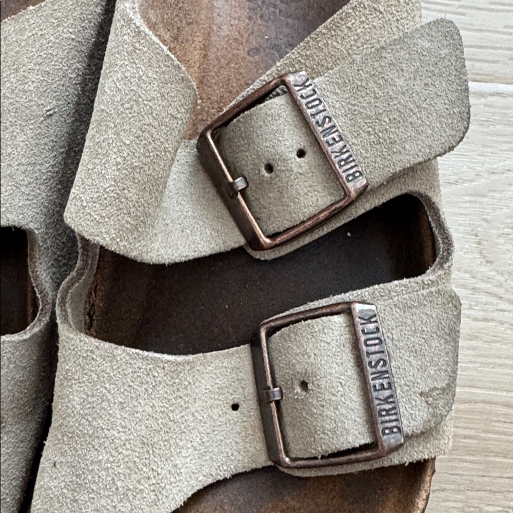Birkenstock - Arizona Soft Footbed Sandal in Taupe - Picture 14 of 14